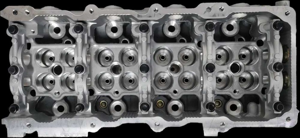 Головка блоку Nissan ZD30 11039VC101 11039VC10A 7701458028 908506