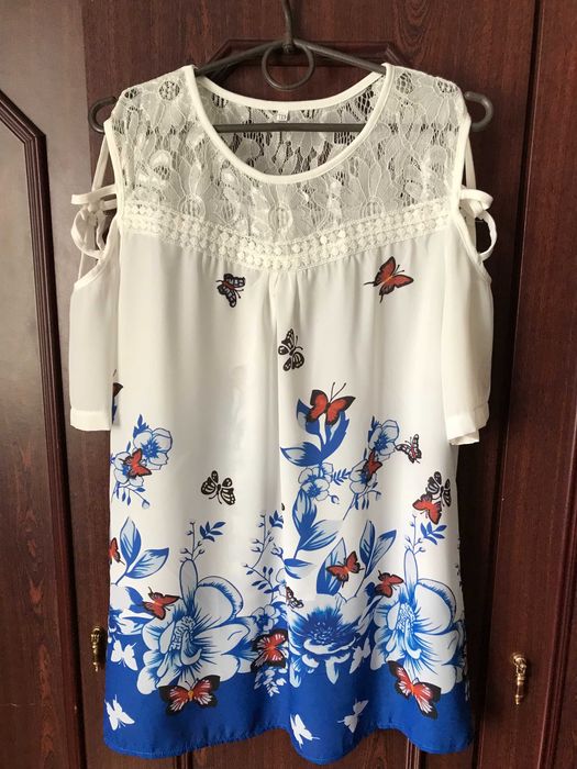 Жіноча модна блуза