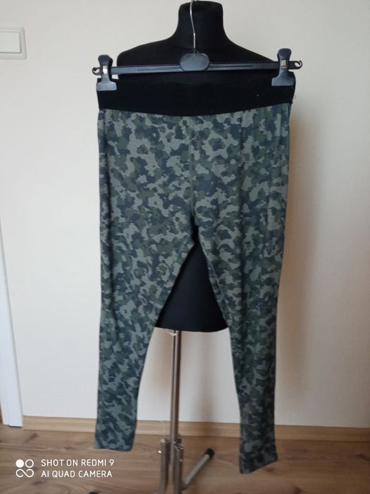 Legginsy sportowe moro  rozm M/L