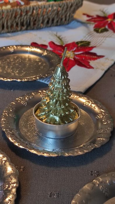 Zestaw spodków srebrnych metalowych z PRL u