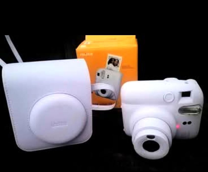 Máquina Fotográfica Instantânea FUJIFILM Instax Mini 12 (Lilás)