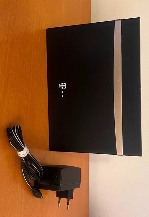 Router LTE Huawei B525s-23a do 300Mbps na kartę sim , anteny