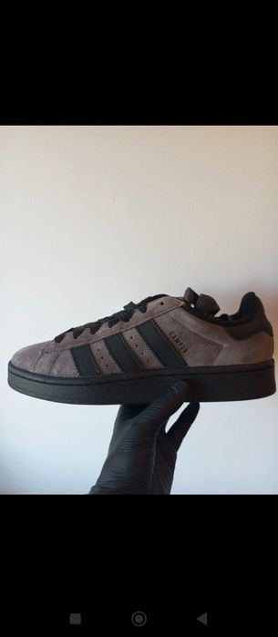 Sapatilhas adidas campus 00S tam 41 1/3