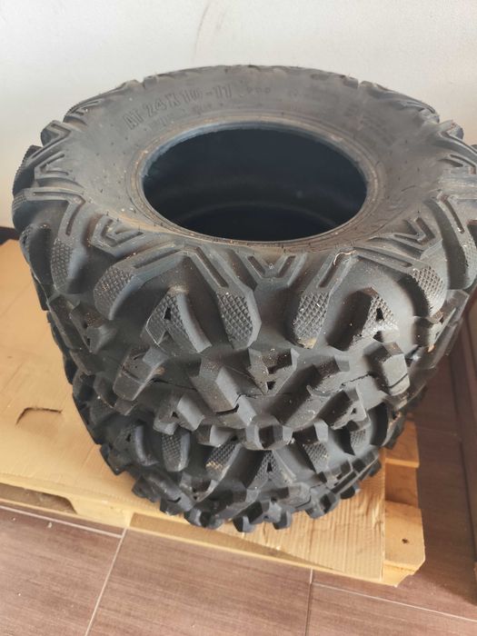 Pneus para moto quatro