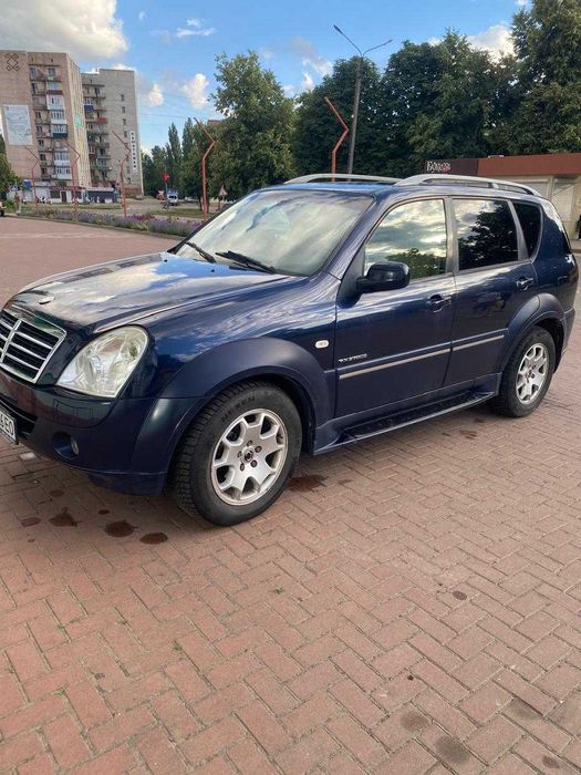 Ssangyong REXTON 2.7 дизель 2010 року