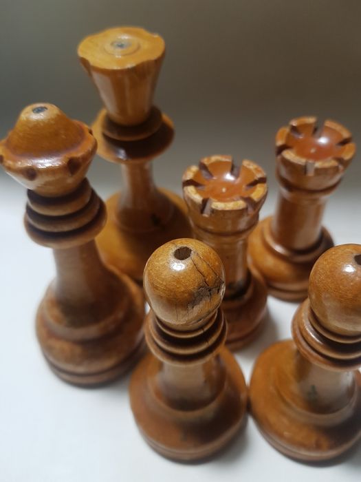 Шахматные фигурки