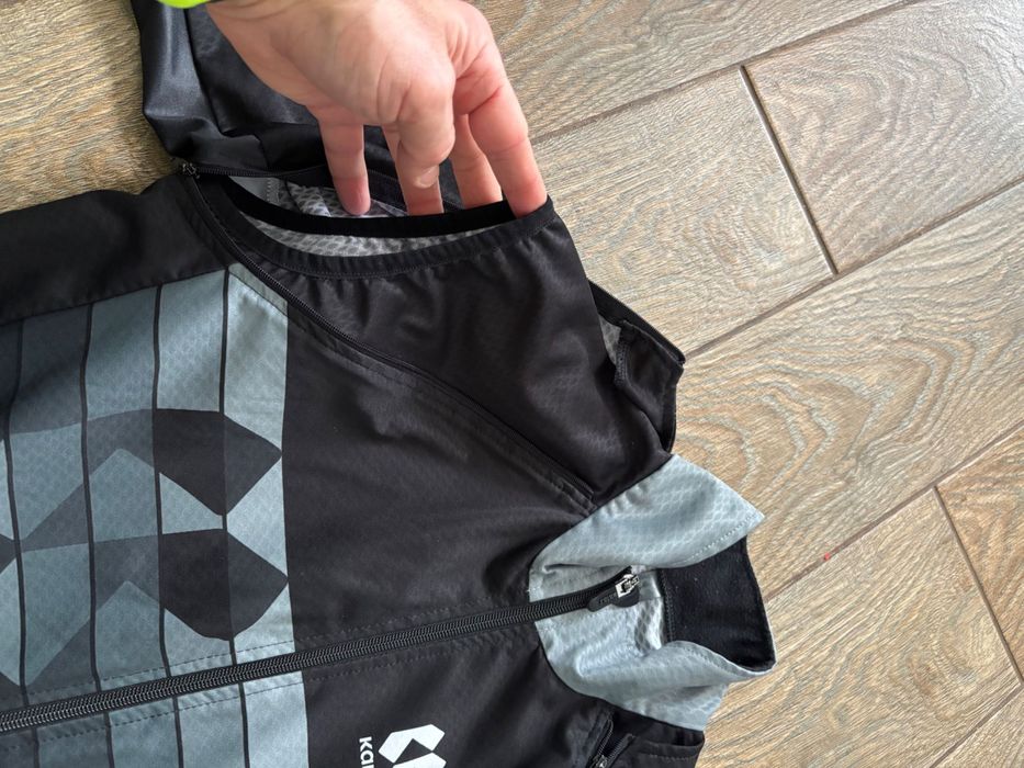 Kalas Windstopper M-L велосипедная куртка  джерси с длинным рукавом