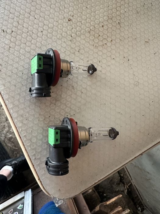 Продам лампочки лед Н11