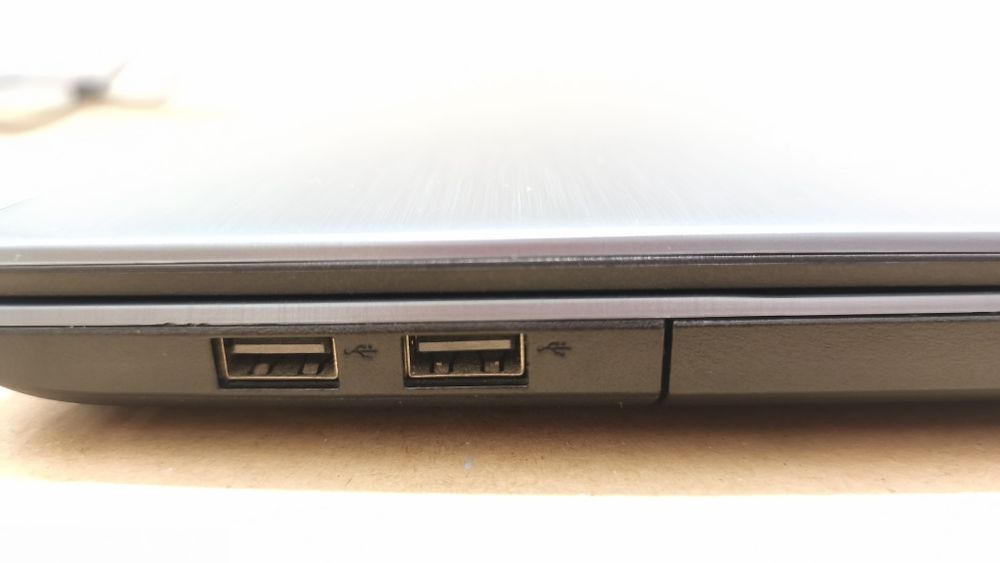 Acer Aspire e-15 I5 480 SSD W11