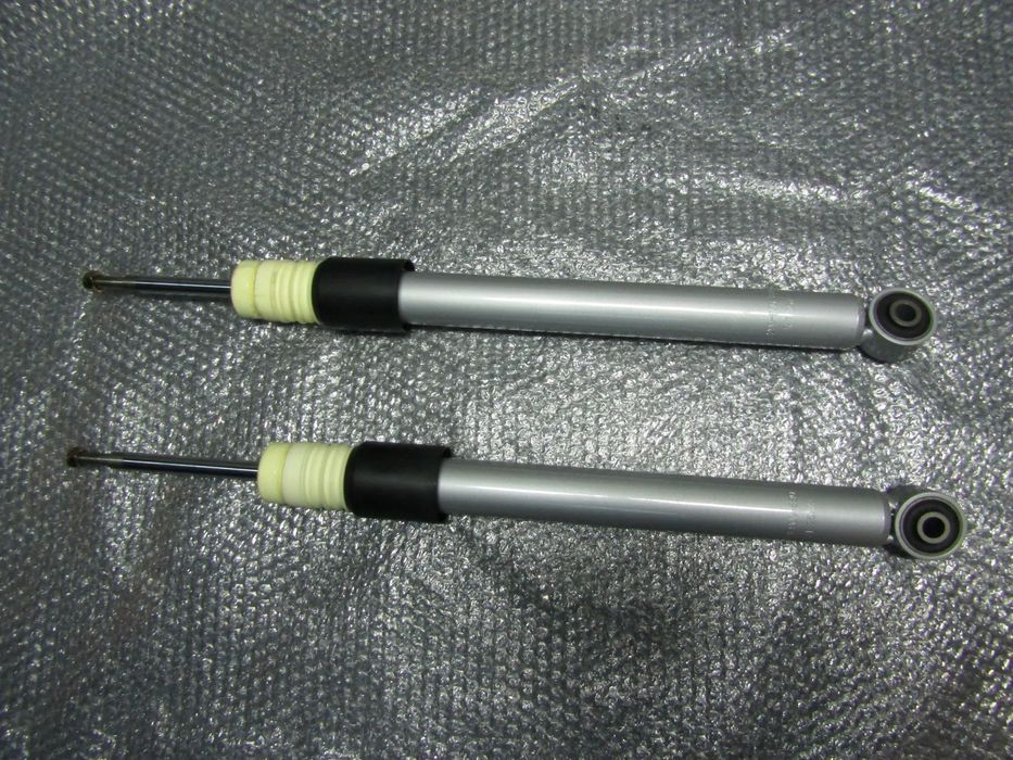 Amortecedores tras Audi A4 B8 novos(par)