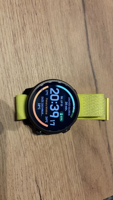 Zegarek sportowy Suunto Vertical 2 + gadżety