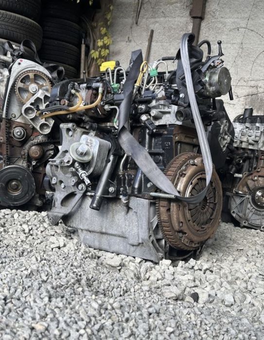 Двигуни Renault 1.5 1.6 1.9 2.0 2.2 2.3 2.5 | 2000-2025 роки | Навісне