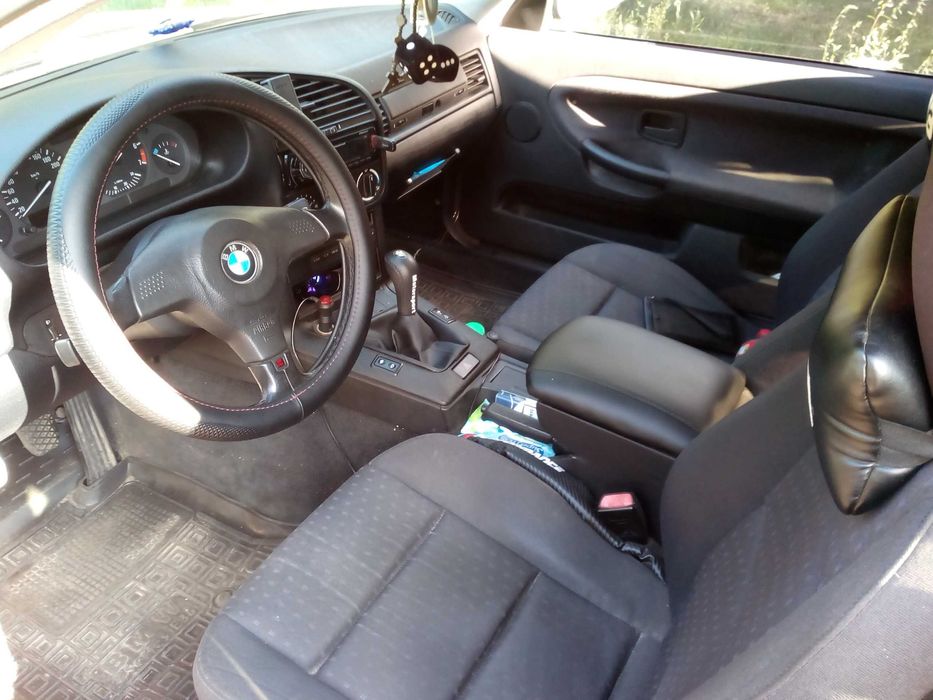 BMW E36 Coupe 1.8iS  M42
