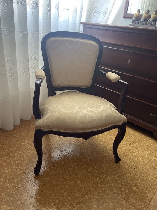 Quarto casal em mogno