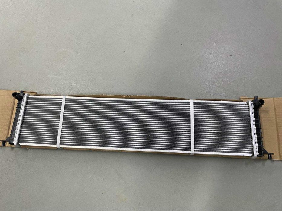 радиатор Tesla model S конденсер TMS