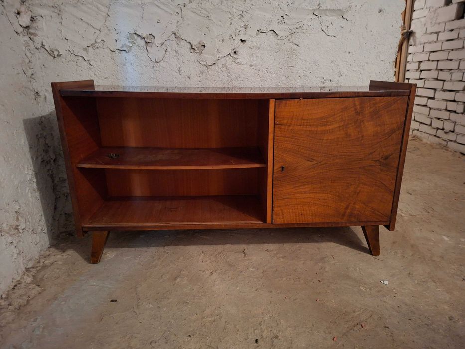Komoda typu barek PRL