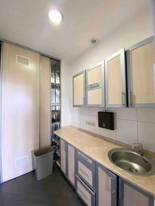 Продаж 260 кв.м. вул.Щекавицька  30/39