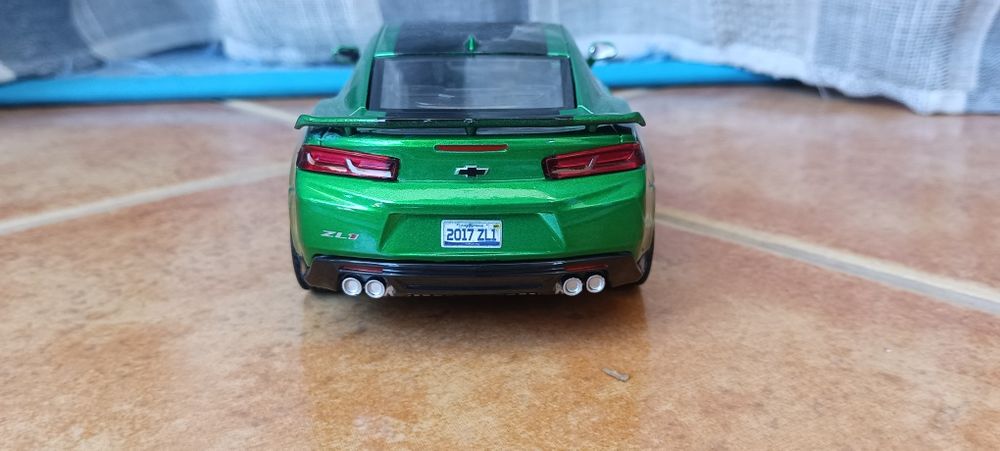 Chevrolet Camaro escala 1/24