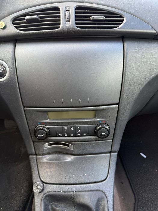 Consola Central - RENAULT LAGUNA II Grandtour