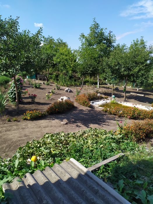 Продам дачу восем соток