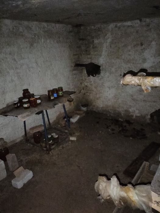 Продам гараж в Синельниково