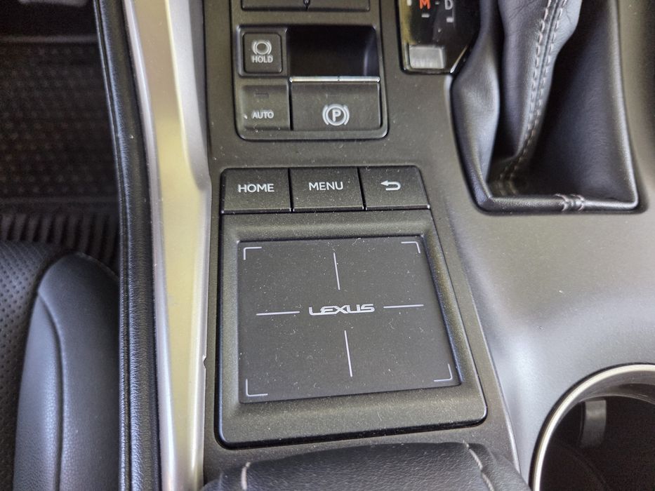 Lexus NX200T , 4wd (повний привід) , акпп ( автомат) , 2015р.