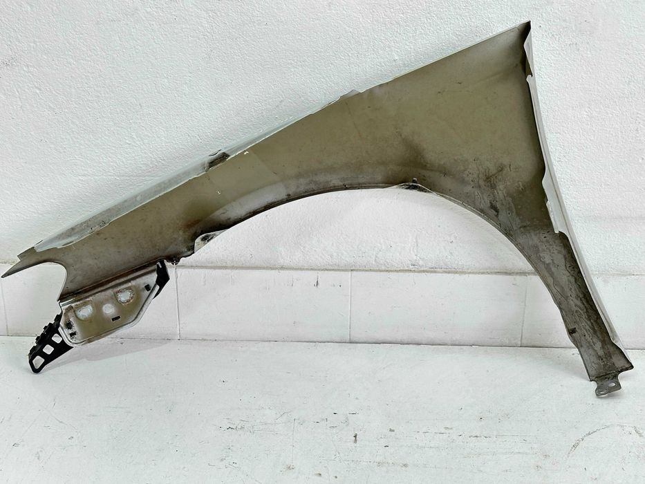 Guarda Lamas Direito - Volkswagen Scirocco (2010)