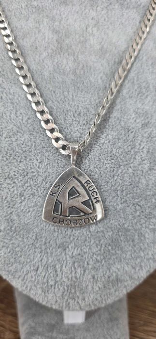 Srebrny Łańcuszek Wisiorek K.S. Ruch Chorzów Waga 27.27g Długość 60cm