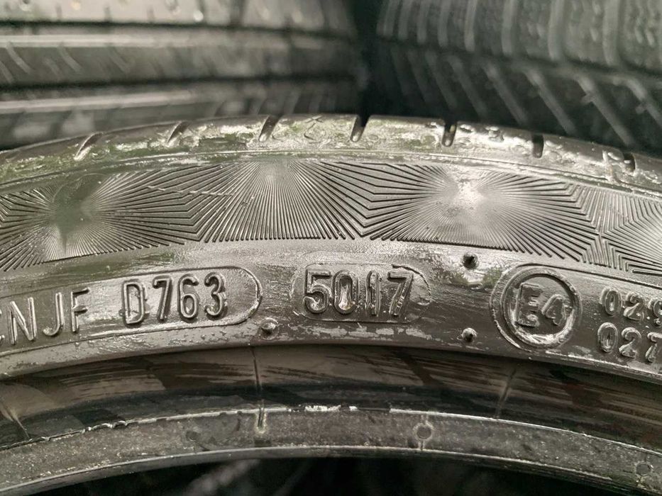 Резина 2 шт. б/у Continental PremiumContact 6 205 40 r17 84Y 4.7 mm колеса шини літні вживане