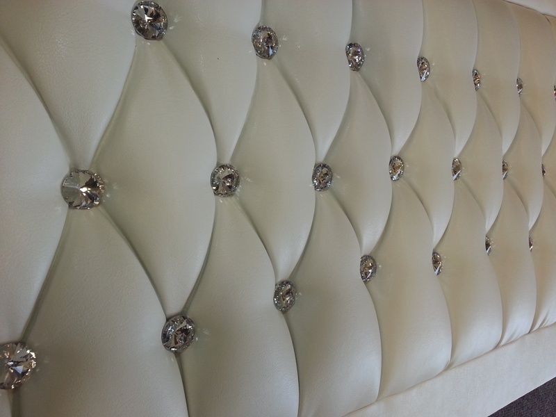 Łóżko - rama z pojemnikiem