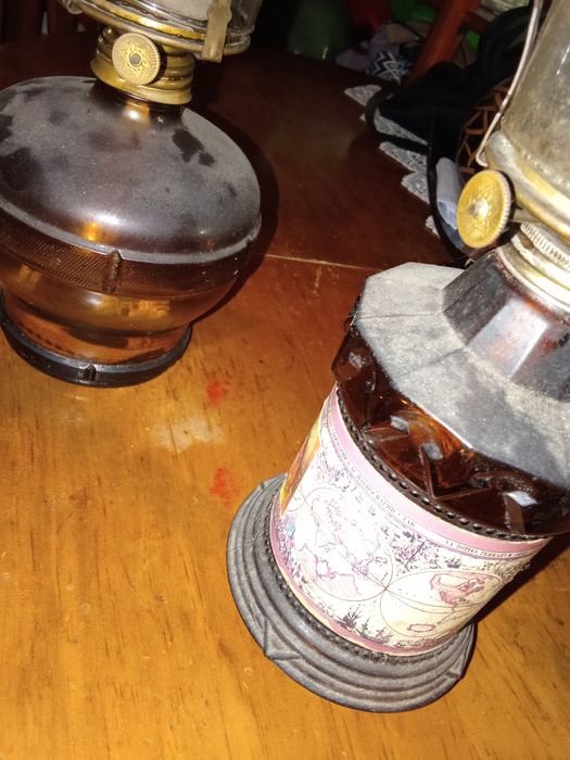 Candeeiros de Petróleo