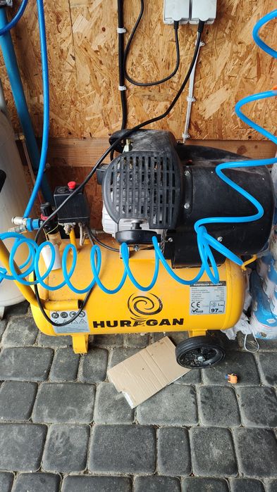 Kompresor olejowy mocny 3 kW