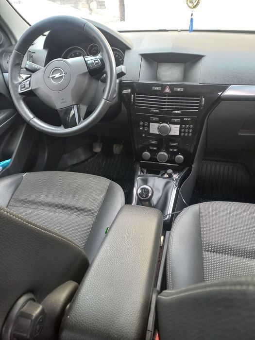 Продам опель астра