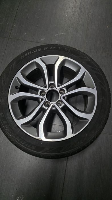 Jantes Mercedes 17" com pneus incluídos