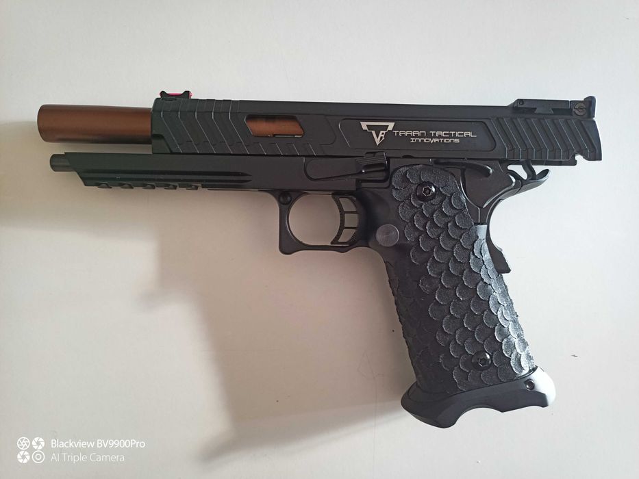 Combat master gbb da army armament com 3 mags