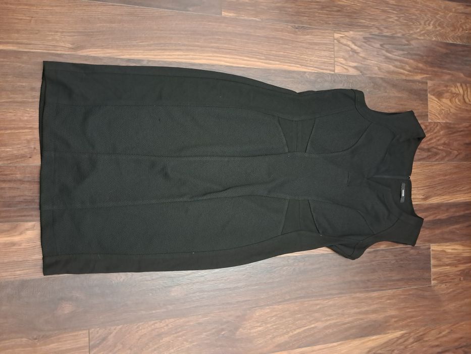 Elegancka czarna sukienka XXL damska