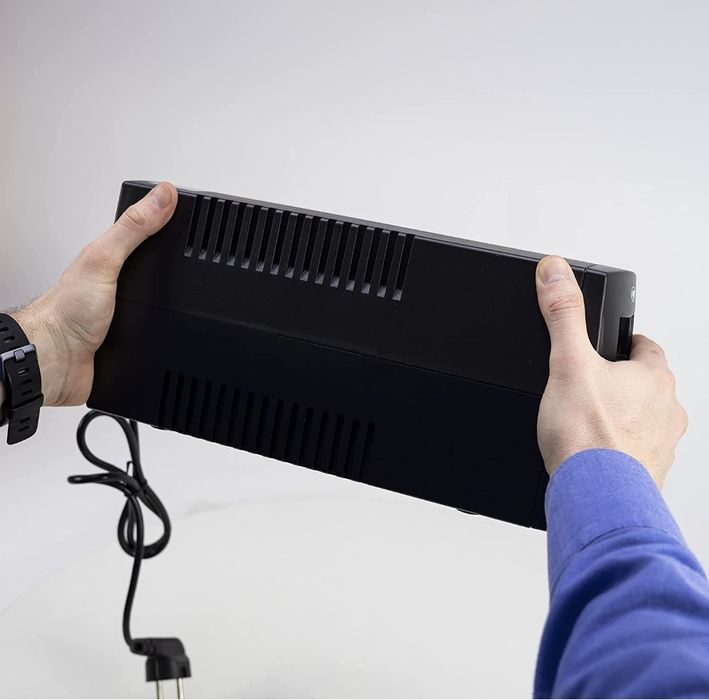 UPS PNI SafePC E650VA