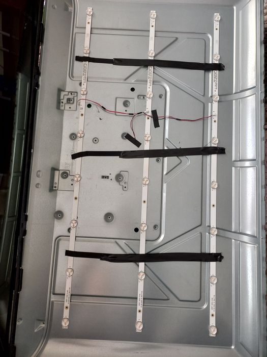 Tv selecline para peças  ecra partido