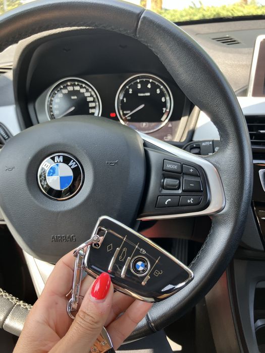 BMW SUV X1 xDrive caixa automatica plug-in 220cv tração 4 rodas