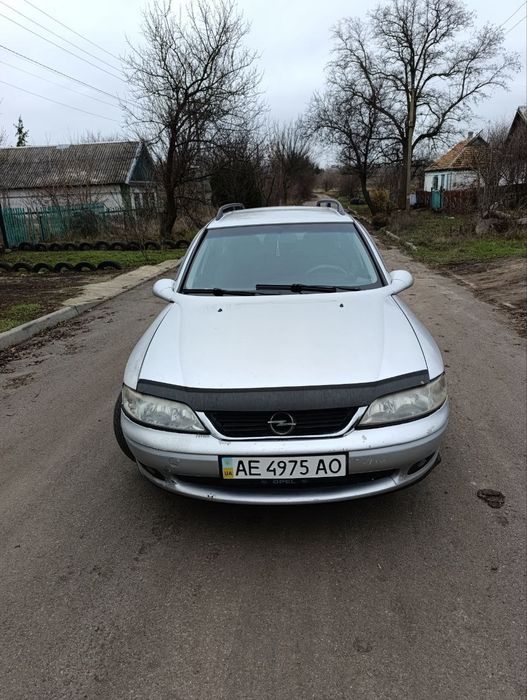 Продам ОПЕЛЬ вектра б,   2.0 дизель