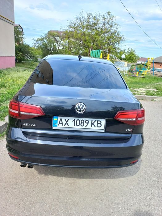 Фольцваген джетта 6 Volkswagen Jetta 1.4 2015г. 
150 к.с..