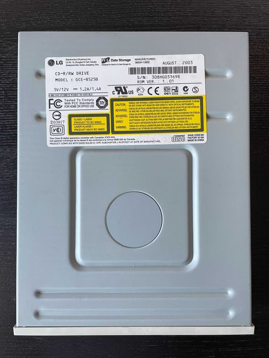 3 x CD-R / CD-RW / DVD-R