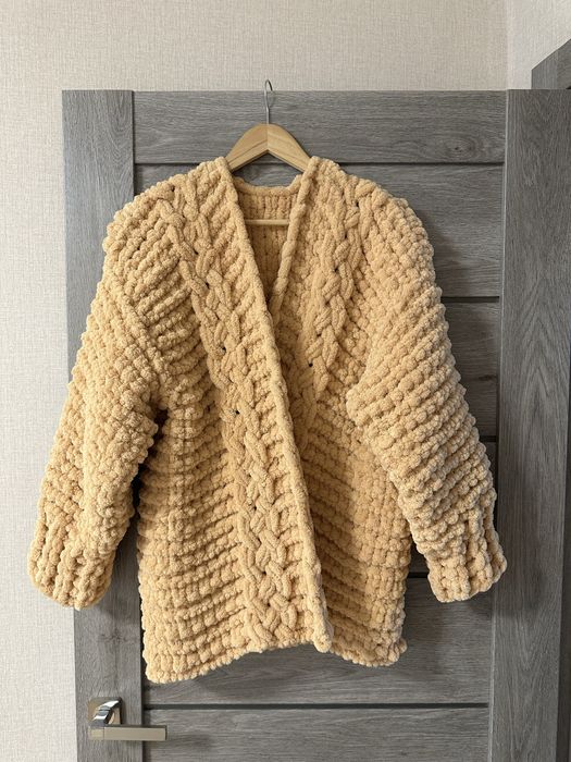 Кардигани на замовлення з плюшевої пряжі