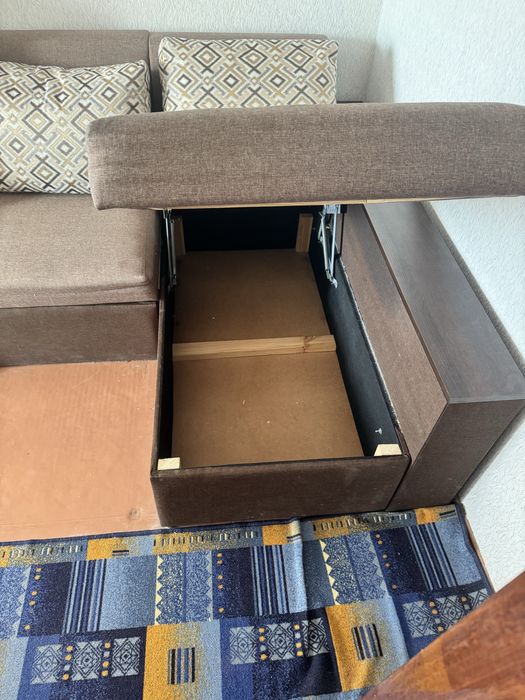 Продам два розкладних дивани