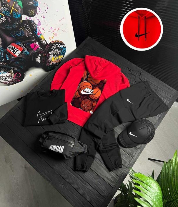 Чоловічий спортивний костюм (комплект)