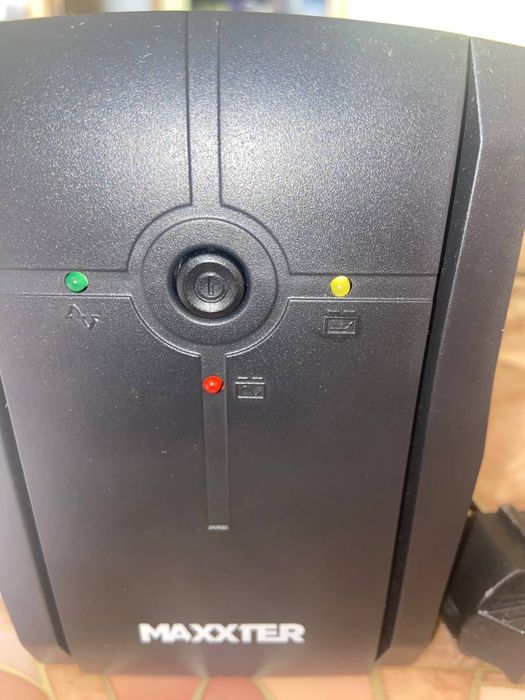 Джерело безперебійного живлення (ДБЖ) Maxxter MX-UPS-B650 (650VA / 390