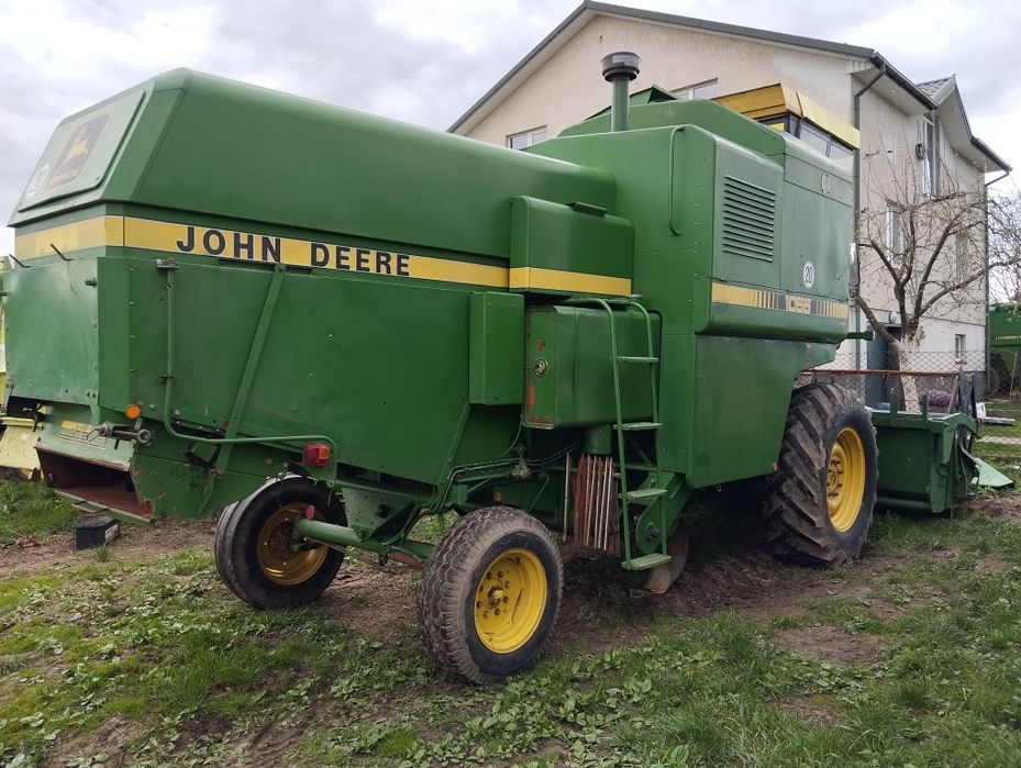 Комбайн свіжопригнаний John Deere 1055