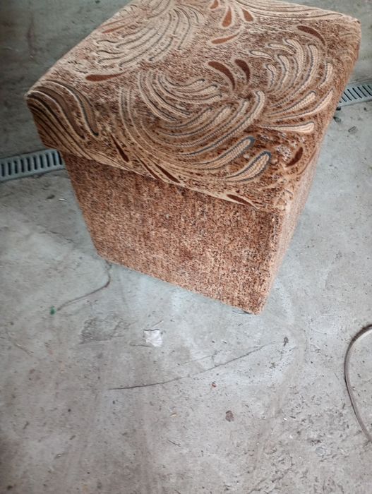 Puf pufa brazowe 2 sztuki