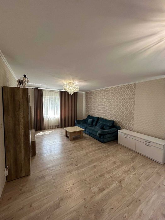 Довгострокова оренда будинку, масив Електроніка