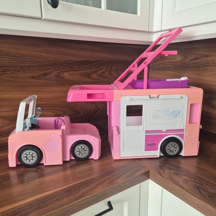 Barbie – duży kamper + samochód | zestaw